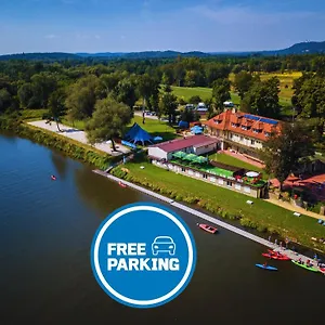 Vistula 3*, Краков Польша